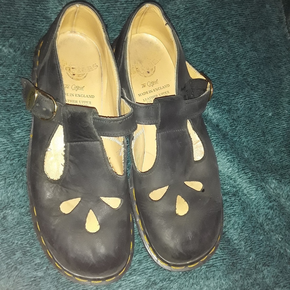 doc martens mary janes.